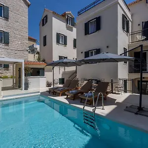 **** Hotel Sperone Kroatië