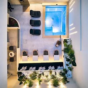 Grande Madonna Luxury Boutique Aparthotel Rethymno (Crete)