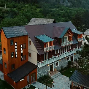  Gasthuis 'gurra Family' Albanië