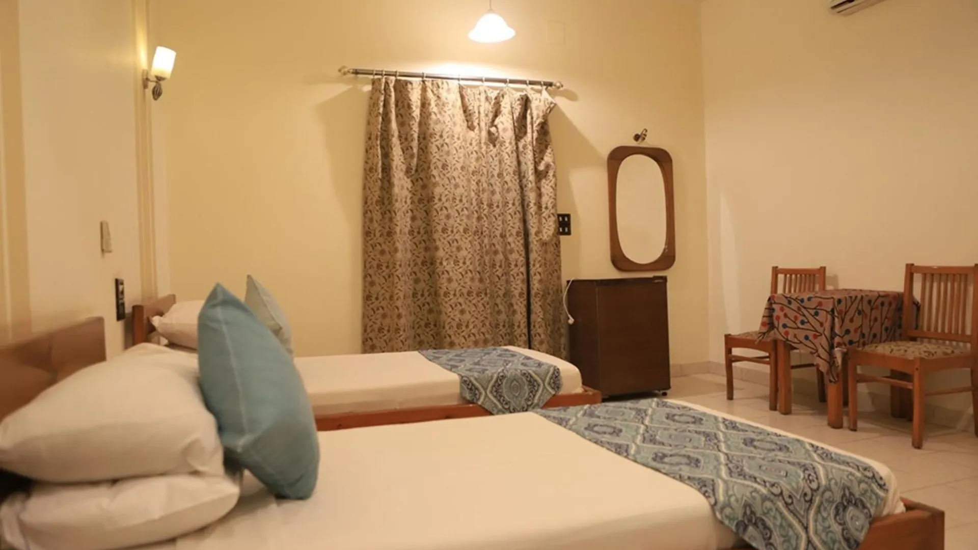 Amon Hotel Luxor